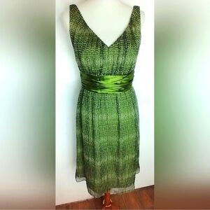 Elegant Green Sleeveless Dress